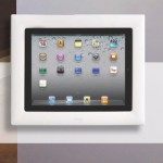 Крепим iPad на стене